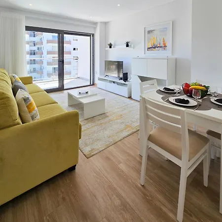 Rocha Jade Апартаменты Портиман