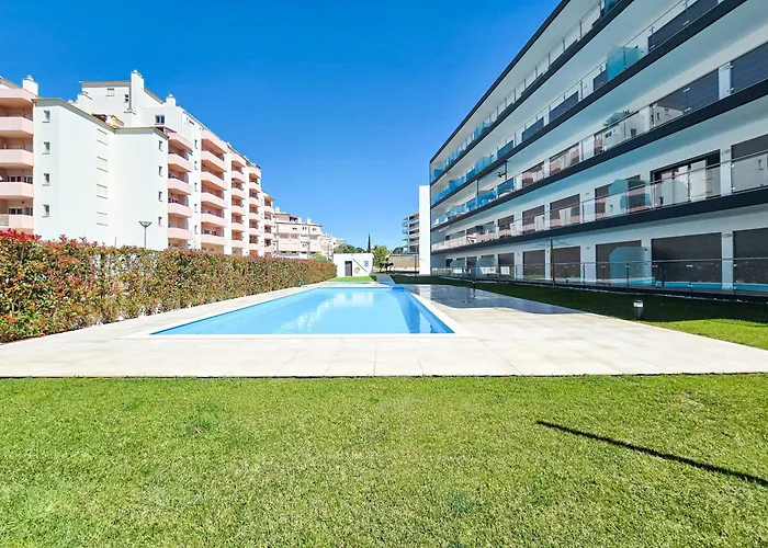 Rocha Jade Апартаменты