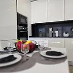 Rocha Jade דירה *